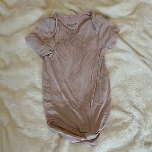 Kyte BABY bodysuit 3-6 mo GUC